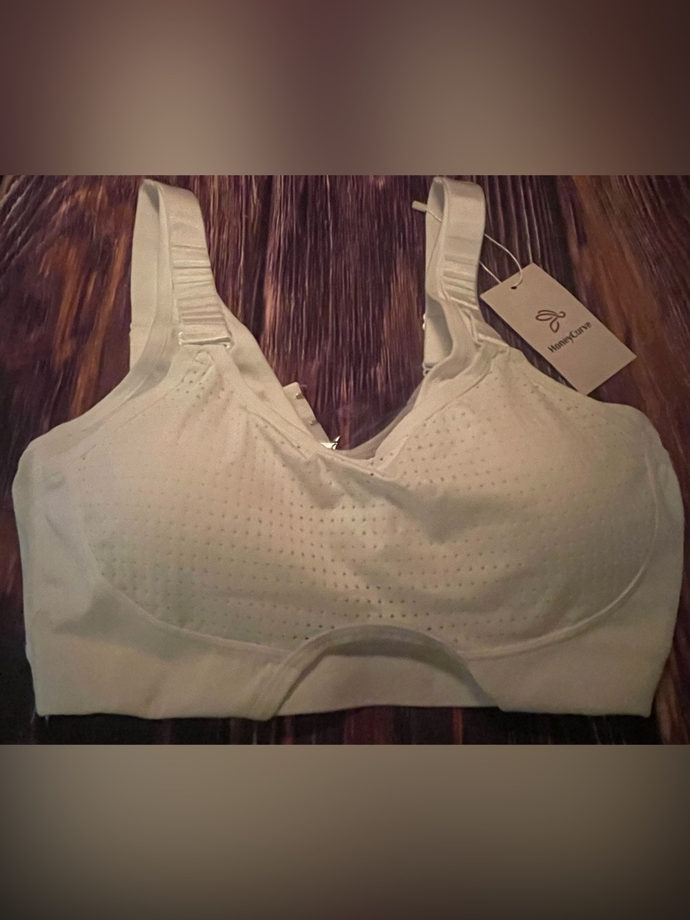HoneyCurve White Bra Sz Large NWT Wide bands no back bulge